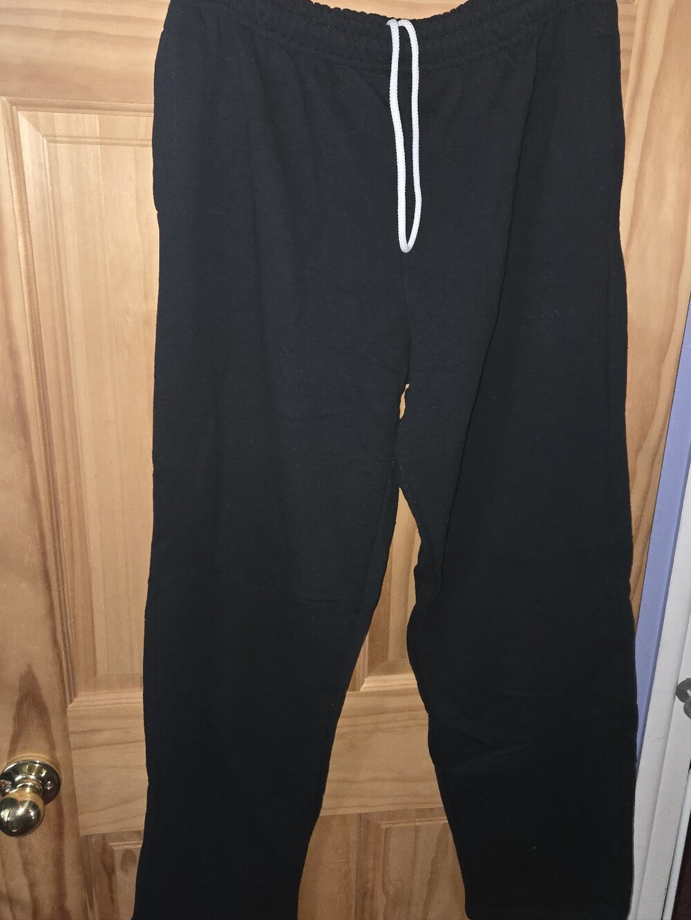 Gildan Black Men’s Sweatpants with White Drawstring